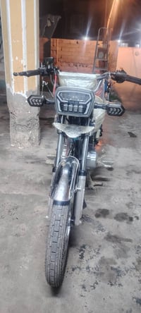 دراجه تايكر موديل 2025 جديده ماماشيه شي قليل لاستفسار التصال 077183261...