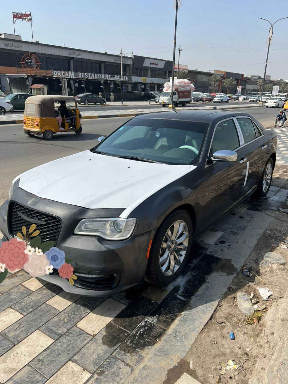 السلام عليكم
اوباما C موديل 2014
سياره فول 
كشنات تدفى تبريد 
برده خلفيه 
ستيرن كهربائي 
كشنات كهربائي 
كشن خزن 
دواسات كهرباء 
كلاصات حار بارد 
سياره سخدام شخصي ما مشتغله بخط
تحويل

السعر ع الخاص 
***********
