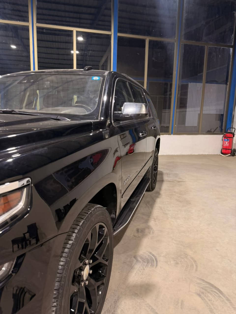 ‏ 🌹تهديكم شركة مبين كار لتجارة السيارات 🌹

CHEVROLET  PREMIER

تاهو 2020 بريمير خليجي

 ماشيه. 60  

المواصفات                       

فول مواصفات ١/١

٨سلندر

سلايد(فتحة قمارة)

كراسي جلد اصلي

كراسي اثنين كهرباء

كراسي هزار(عند اقتراب السيارة من اي شي)

كراسي خزن(ميموري)

كراسي(تدفئة+تبريد)

كراسي خلفية كهرباء

كراسي خلفية تدفئة

تبريد خلفي شاشة

شحن الهاتف لاسلكياً

رادار

سائق آلي

كروس سرعة

داتا شو DATA SHOW

٣ بصمات

فول تحكم استيرن(جهتين امامي+جهتين خلفي)

استيرن كهرباء

استيرن تدفئة

شاشة عرض الاعطال

صندوك كهرباء(شفط)

فتح صندوك تلقائيا عن طريق القدم(صندوك جلاق)

نظام السير على الخط

دبل كير(عادي+اوتوماتيك)

دبل حساس(امامي+خلفي)

نظام تحكم بمستوى الضوء الداخلي

مانع تزحلق

پدل كهرباء(تحكم كهربائي بالبريك والبانزين)

نظام فتح الابواب لاسلكياً

فور ويل

شاشة امامية كبيرة اصلية

شاشة خلفية DVD اصلي 

كامرة خلفية 

تشغيل عن بعد

قاصة سرية

دوسات كتابة CHEVROLET

اشارة بالمري

مري كهرباء(شفط)

لايت عدسة زنون

لد امامي

سستم_صوت

داتاشو كبيره 

كيجات ديجتال 

موصفات لبريمير بعد معروفه هيه اعلى فئة

ملاحضه صور التقرير موجوده

السعر عند الاتصال ✅

***********
***********

               العنوان :- بغداد _معارض القناة النموذجية _ قرب وزارة النقل 📍
