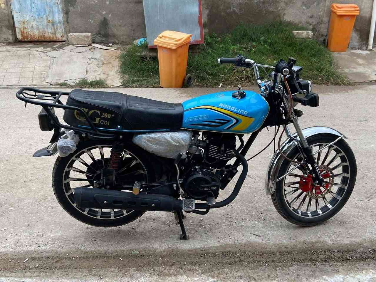 السلام عليكم دراجه سيفان موديل 26دراجه مكفوله شرط احله من الصوره اوراق كامله اي نقص مابيها السعر 825وبيها مجال حك الجيه الشراي يتصل /***********/‏‪***********‬‏
