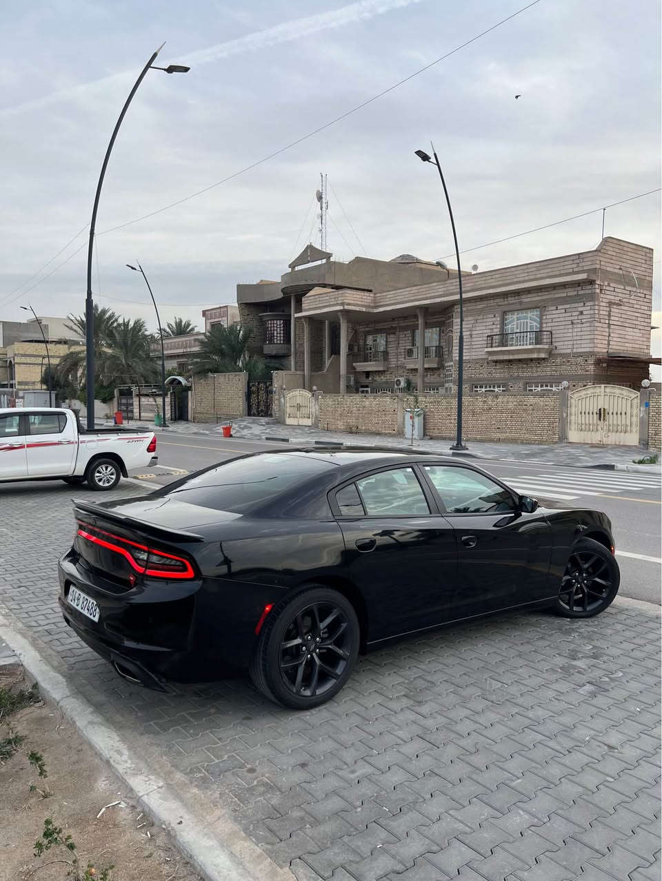 Dodge Charger Sxt 
مديل 2022 اصل
مرقمه بصره حره تحويل
 سياره بحاله الوكاله بعدهي ع وضع الشركه ماشيه 20 الف
محرك كير تبريد حداده تخم تاير 100%
حادثه بسيط دعاميات فقط بدون تبديل وبدون قطره صبغ 
محرك 3600 تو ويل
السعر 240 وقابل للتفاوض
للاستفسار *********** البصرة, العراق
