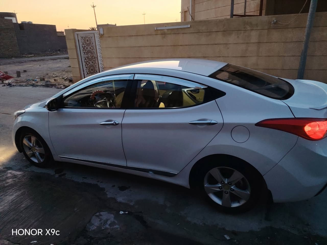 السلام عليكم النترا ٢٠١٢ خليجي مكفولة من الصبغ بيهة بارد فقط سيارة حلوة وجاهزة مكينة ١٦٠٠
ويل كب
سيارة المكينة وكير وتبريد خير من الله مكان السيارة صلاح الدين تكريت
رقم بغداد دولي
سعررر 110و بيهامجال
للاتصال
*********** واتساب
*********** للاتصال
