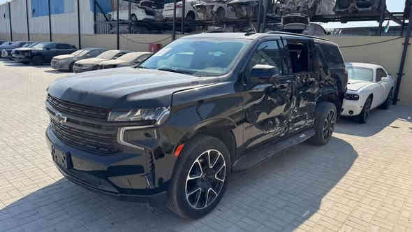 السلام عليكم
للبيع 
CHEVROLET SUBRUBAN RST 
موديل :2024
وارد كندي
عداد: 18,000 mi
سعر السيارة مطروحة في دبي 41,000$
سعر السيارة ادخال كتاب شهداء 42,000$ واصل بغداد

للاستفسار: *********** واتساب + BOTIM
