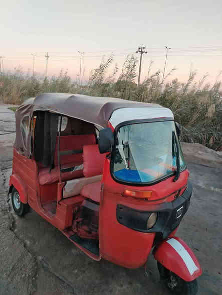 السلام عليكم تكتك البيع موديل 17 تكتك حلوه جاهزه محرك عشرين رقم وسنويه بسمي   ***********
