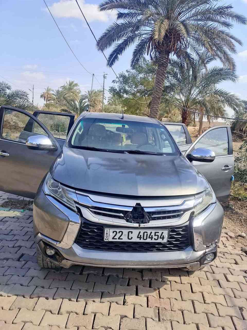 سلام عليكم  بيع فقط
باجيرو سبورت خليجي 2016 مصبوغة حزام اثر بطش فقط رقم اربيل دولي باسمي هزة وفحص وبراد جدد
حادثهة جاملغ خلفي جهة سايق والتكم جهة سايق فقط من الخارج معجون اثر شخوط خباثة 
بدون دواخل + دوسة خلفية عكس سايق بيهة تصليح ومعجون  مكينة 6 سلندر 3000
تبريد3 قطع
7راكب 
بصمة تحكمات كامرة خلفية دوارة شاشة لمس وحساسات خلفية وجوانب 
مكينة كير تبريد حدادية ولغود وشواصي وقمارة مكفولات كفالة عامة 
الكشر فقط صبغ حزام رش اثر بطش
سعرهة 147
مكاني بغداد زعفرانية
*********** واتس او اتصال
ملاحظة حاليا سيارة بيهة طخة خفيفة بجاملغ الخلفي ومصلحة بس بعدني مصابغهة
سيارة صبغتهة بيهة ملاحظات تحتاج ترتيب او اعادة صبغ حزام Colombo, Sri Lanka
