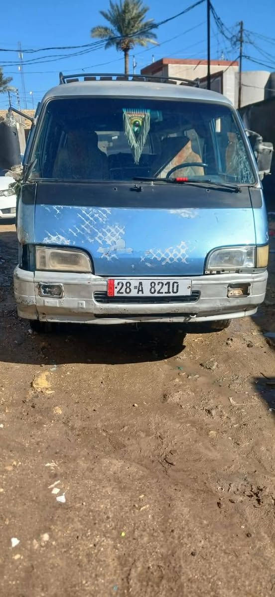 السلام عليكم كيا اسيا لبيع موديل 95 رقم نجف انكليزي السعر 60 وبيه مجال مكينه مجفته قبل شهر كير ومحرك واكسل خير من الله  تايرات جدد باتري جديد السنويه لنهايه ال 29 مكانه حله رقم ***********
