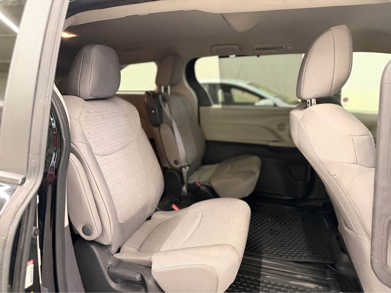 تويوتا سينا ٢٠٢٤ LE هايبرد ضرر ٤ قطعه ارباك برده مع استيرن راس شاصي شرط الترقيم اجره او خصوصي مكان اربيل بيع مراوس سعر ٢٣٨ ورقه شركه مصطفى كارس للاستفسار ***********/*********** أربيل, العراق
