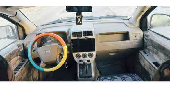 سلام عليكم سياره جيب كومباس 2007 رقم بغداد شرط لتحويل محرك 2400    4سلندر محرك وكير واكسل مكفولات مصبوغه للجماليه بيهه حادث جوملغ خلفي ولباقي مكفول المكان واسط العزيزيه السعر 57   الاتصال (***********).
