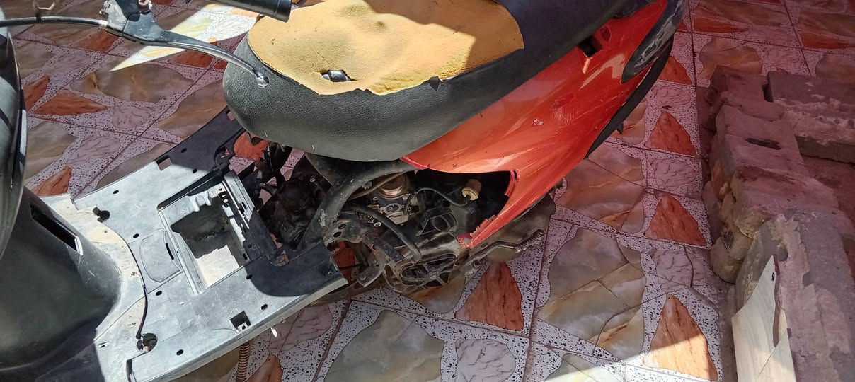 سلام عليكم دراجه فراشه البيع دراجه عوزه بس كفرات دراجه شغاله كلشي ما بيهء السعر 100بيهء 
مجال قليل المكان رميثه والشراي يعلق واني طبله خاص


**إذا كنت صاحب هذا الإعلان وتريد حذفه لأي سبب، رجاءا أرسل رسالة إلى الدعم الفني**