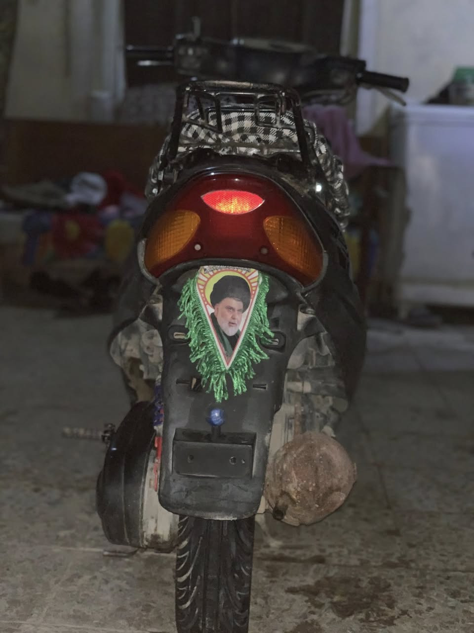 السلام عليكم دراجة بيجي تسع زروف لدراجة كهربائيات كله شغالة ماعدة لسلف ميشتغل لدراجة خير من الله محرك ناعم شلعة ومعدل لدراجة بلادية  لسعر ٢٠٠ ربيهة مجال لمكان حلة حي الاكرمين للستفسار ***********
