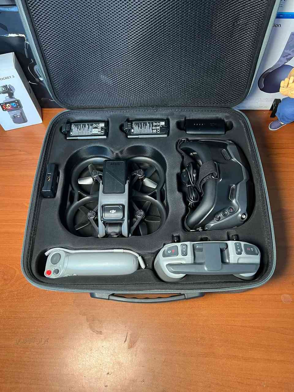 Dji avata Combo مع الكنترول 
قطعه نظافه 100/100 مع كنترول اضافي والموشم 3 بطاريات وجنطه كامله مكمله مكان بغداد استفسار اكثر 
*********** الي يراسل يذكر اسم الدرون او يدز سكرين للمنشور
