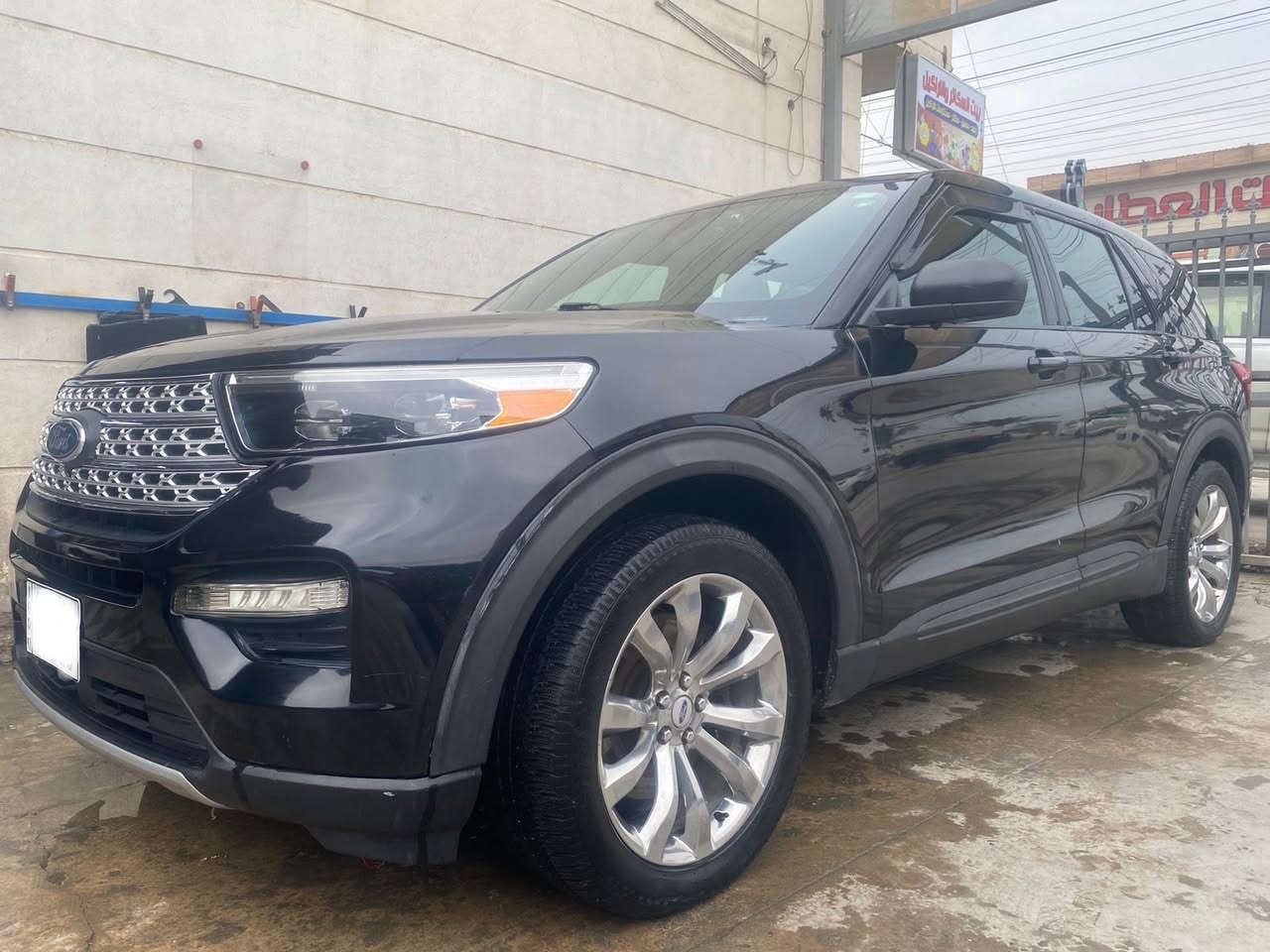 فورد اكسبلور 2022
وارد امريكي
بوليسية
بدون حادث 
فقط بارد بالجاملغ الخلفي 
بيها قطع صبع 
رادار
كامرة 360
بصمة ابواب
بصمة تشغيل 
ماشية 65.000
سيارة جاهزة رقم اربيل بأسمي السيارة
السعر المطلوب 19.500 وبيها مجال بسيط 
مكان السيارة بغداد
للاستفسار : ***********
