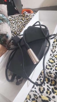 شاحن كرسي برتقالي البيع موجود توصيل جميع المحافظات الاتصال 07713916014...