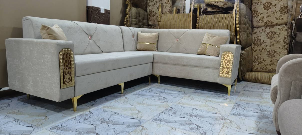 ديوان جديد غير مستعمل 5 امتار شغل درجه اولى سعره 225,000 الف
معرض ومعمل سند للبيع وشراء الاثاث المنزلي جديد ومستعمل داقوق سايدين العشاير قرب صيدليه النعيم دكتور خليل يوجد لدنيا تفصال قنفات وديوان حسب الطلب وباحدث الموديلات الاستفسار ***********@***********
