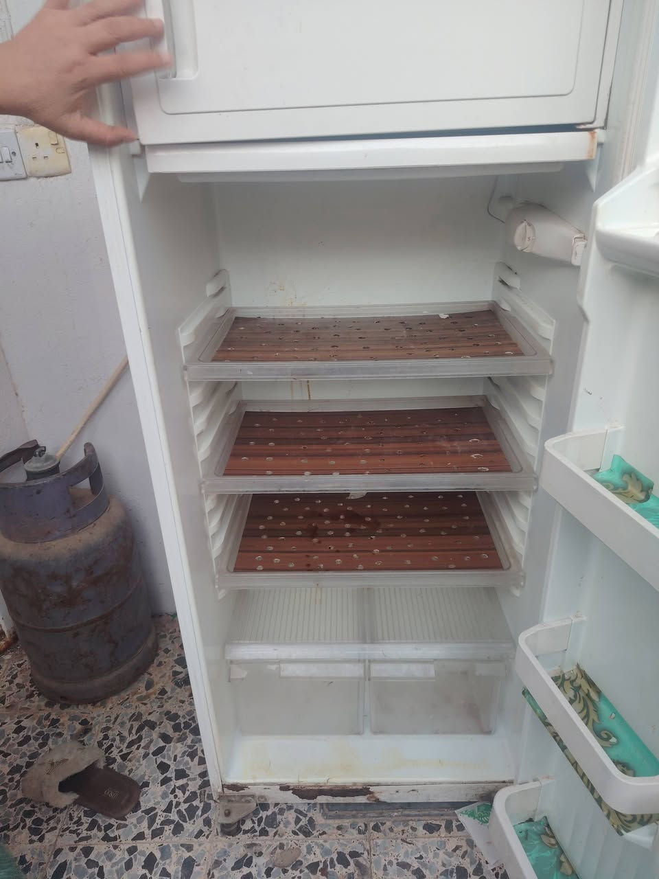 اعدت النشر لكثرت الوعود الكاذبه غراض بيت للبيع في حي ميسان شرايه تراسلني خاص


**إذا كنت صاحب هذا الإعلان وتريد حذفه لأي سبب، رجاءا أرسل رسالة إلى الدعم الفني**