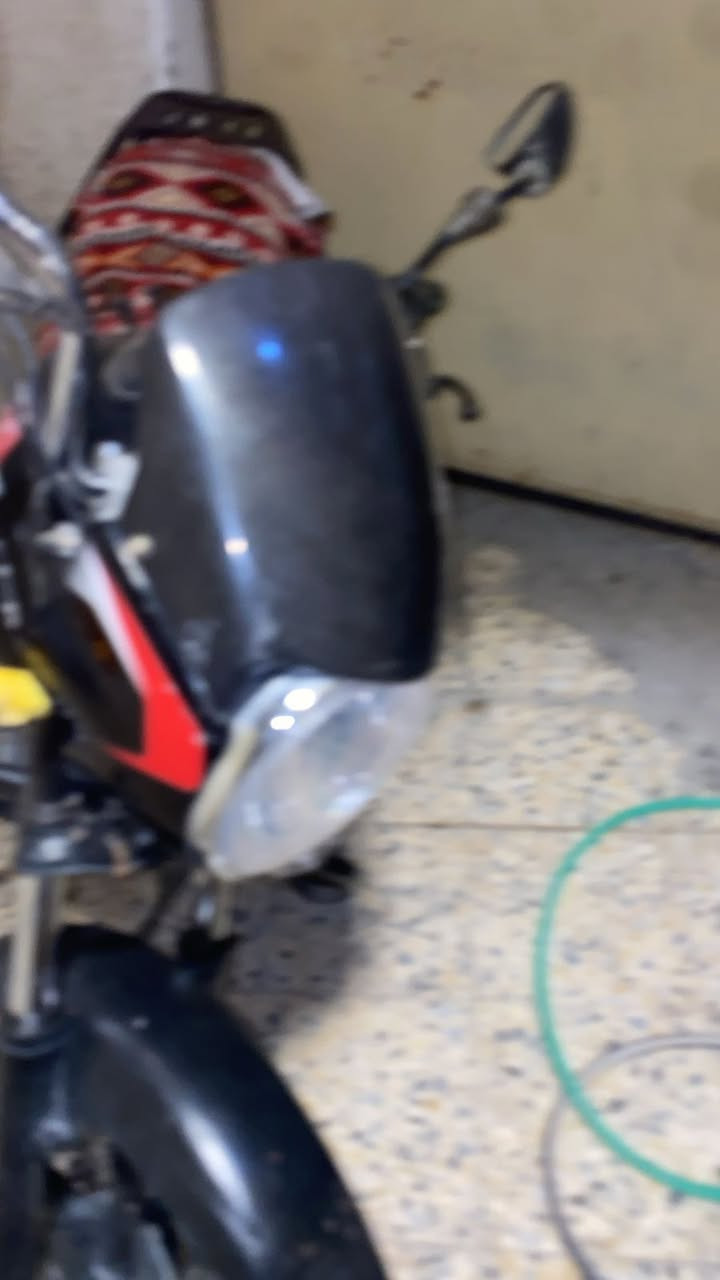 سلام عليكم دراجه بوكسر ورفاقه ضايعه شغاله نكر سلف 650 وبيها مجال قليل


**إذا كنت صاحب هذا الإعلان وتريد حذفه لأي سبب، رجاءا أرسل رسالة إلى الدعم الفني**