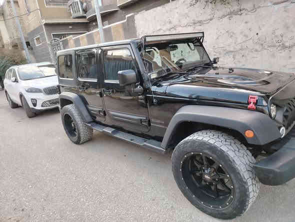 سلام عليكم للبيع او مراوس فورد إكسبلور محتاج فرق جيب رانكلر موديل ١٧ كلين وارد كندي سعر ٢١٠ بي مجال ***********
