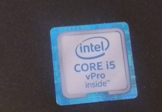 لابتوب ماركة ديل DeLL ويندوز10pro ssd256_رام8 يحتوي على برامج الوفيس  وبرنامجAutoCAD اقرة  الوصف تحت
المعالج : Intel Core i5-6300U / 
 / threads 4 / speed : 2.60 ghz / cash 3M
الشاشة : شاشة تعمل باللمس LCD عالية الدقة مقاس 14 بوصة (1920×1080) مضادة للتوهج .
الرامات : 8Gb ddr4 SPEED: 1064MHZ
كارت الشاشة : Intel HD Graphics 620
الهارديسك : 256GB SSD M.2 SKHYNIX
البطارية : بطارية ليثيوم ايون 4 خلايا 60 وات
نظام التشغيل : متوافق مع ويندوز سفن و 8.1 و 10 بأحدث إصدار.
مميزات إضافية : Touch screen + FHD 1920×1080 60HZ + LCD + ANTI

مواصفات ممتازة للدراسة واصحاب المكاتب
العنوان /طريق خور الزبير


**إذا كنت صاحب هذا الإعلان وتريد حذفه لأي سبب، رجاءا أرسل رسالة إلى الدعم الفني**