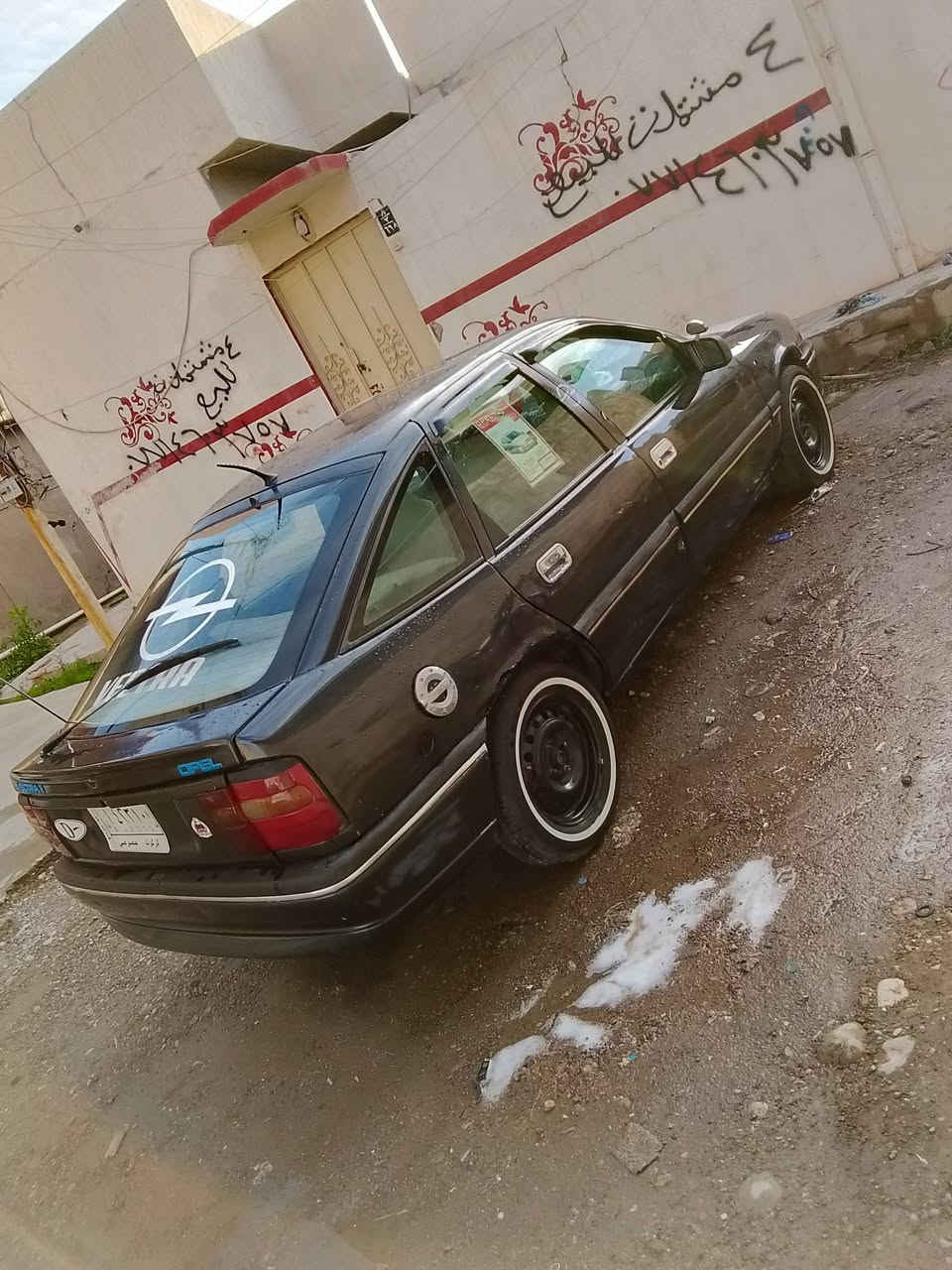 للبيع اوبل فيكترا مشروع وطني 2028 موديل 91 بي كبون بنزين سدر جديد تيرات جديد كير محرك شرت محرك 20 بدون دربت شرت تحويل وكالات رقم كركوك مكاني كركوك ***********
