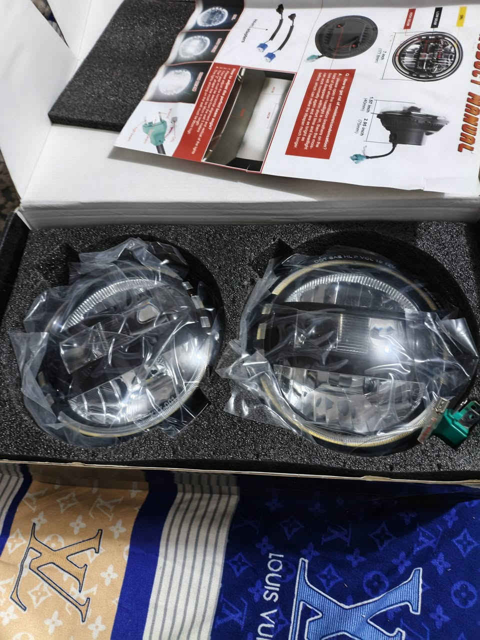 السلام عليكم زوج لايت جيب رانجلر جديد لوك بالسلفون خلي سعرك باليرضي الله مكاني بغداد المدائن


**إذا كنت صاحب هذا الإعلان وتريد حذفه لأي سبب، رجاءا أرسل رسالة إلى الدعم الفني**