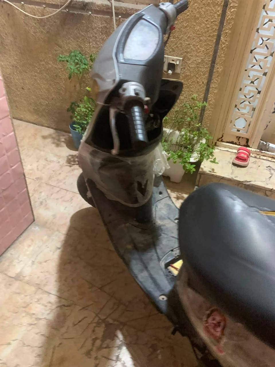 سلام عليكم 
دراجه 60 عصفوريه 
لبيع 
اي نقص مابيه 
دراجه نضيفه 
لايت عالي ناصي 
دبل رياضي 
كامله اي نقص مابيه
شلعه ومعدل 
السعر 150 وبيه مجال بسيط 
العنوان البلديات شارع الكاشي


**إذا كنت صاحب هذا الإعلان وتريد حذفه لأي سبب، رجاءا أرسل رسالة إلى الدعم الفني**