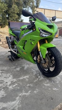 دراجة كاوسكي موديل 2004  ماشيه 29 كفاله عامة مال رمبه   مكاني بغداد شر...