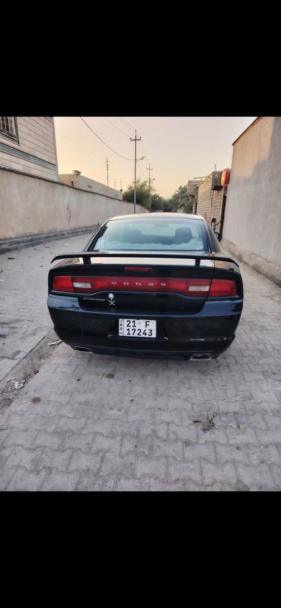 سلام عليكم جارجر 12كفاله عامه سياره جاهزه برقي ما ذب عليه
تبريد تخم تاير حداده 100‎%‎
مكينه توا شاده هيه والكير صارلي 5 تشهر من شادهن 
سياره بسمي تريد تحويل تريد وكاله بل يعجبك 
مال بيت السعر 150 وبيه مجال   المكان البصره قضاء القرنه ***********
