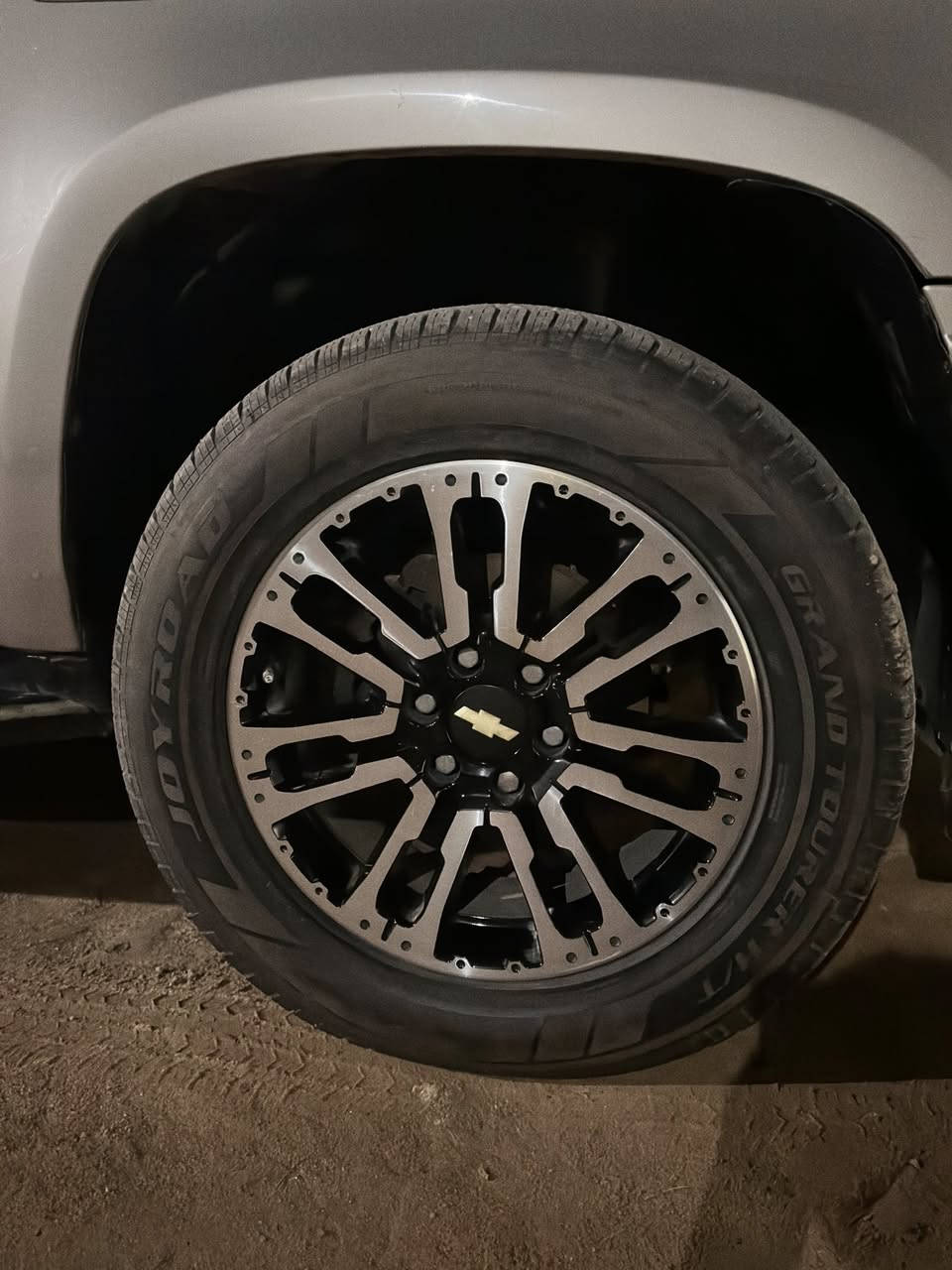 ويلكب تاهو حجم 20
السعر 500الف العنوان البصره 
***********
