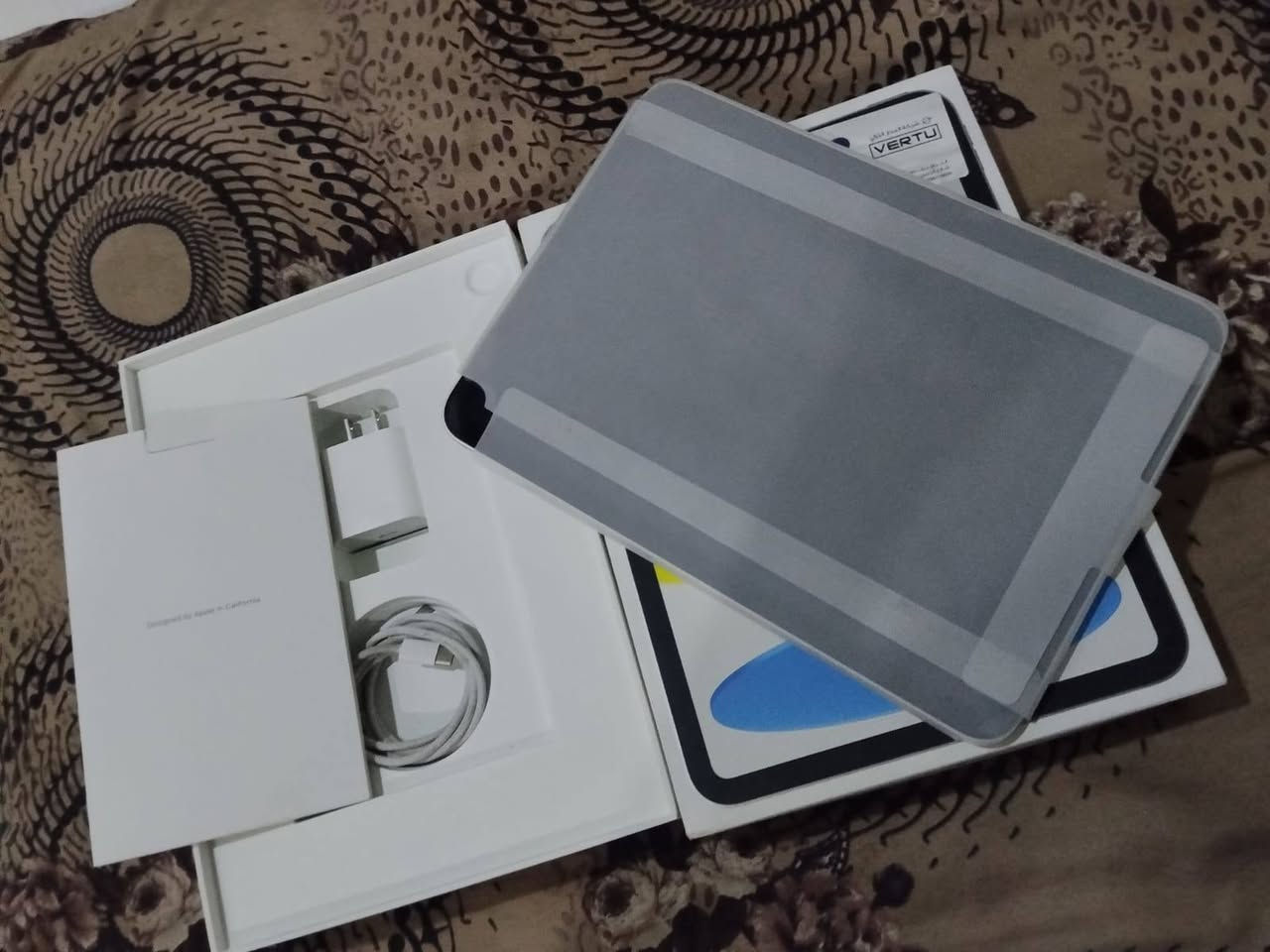 سلام عليكم ايباد A16 بطاريه 100 ذاكره 128 جهاز علوضع شركه بعده بضمان لمايعرف سعره خلي يعبر المنشور 500 بي مجال للستفسار ***********
