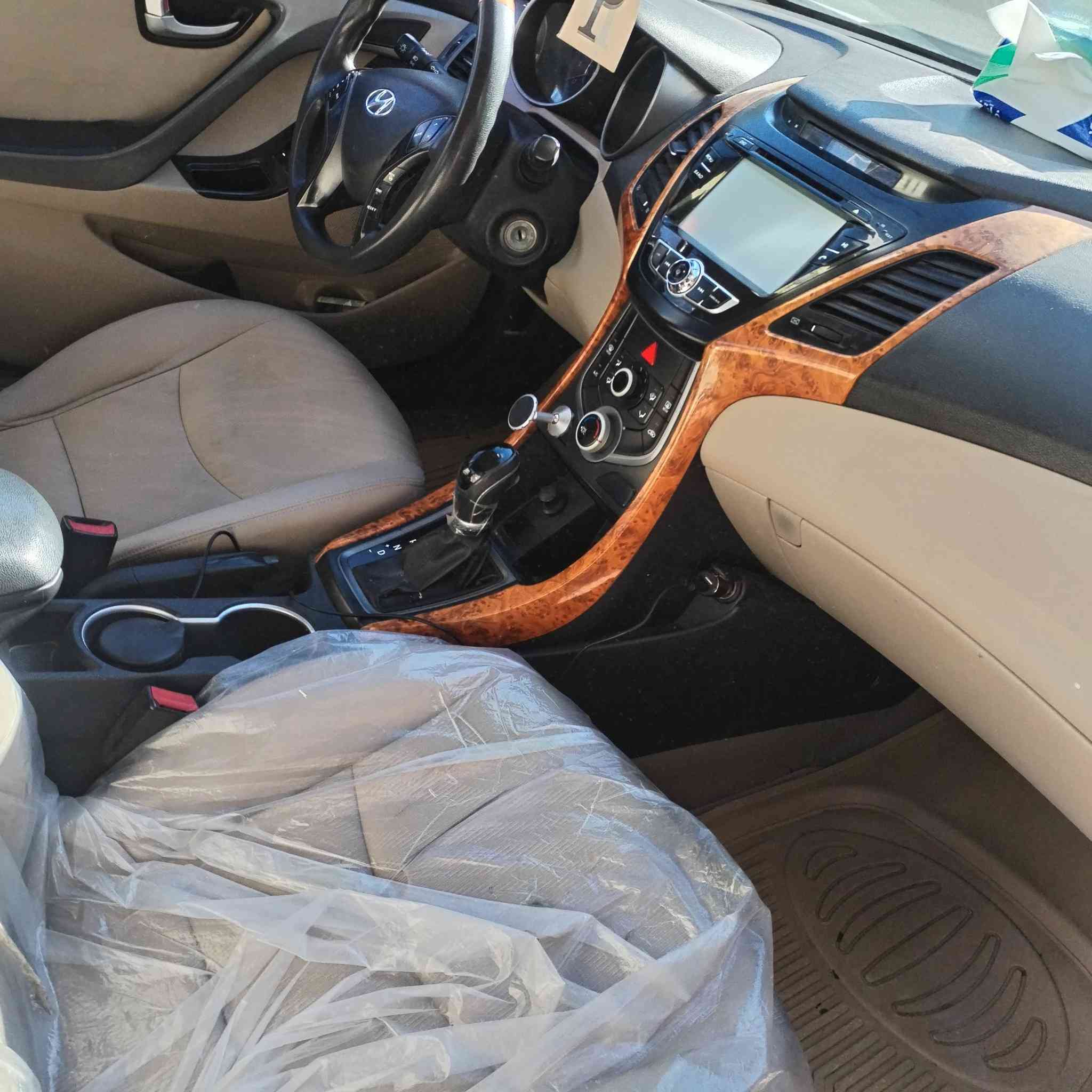 سلام عليكم النتره 2015 البيع جديده رقم بغداد فول عده البصمه بيها باب صبغ ولباقي مكفول محرك ١٨٠٠ الاستفسار *********** السعر 130
