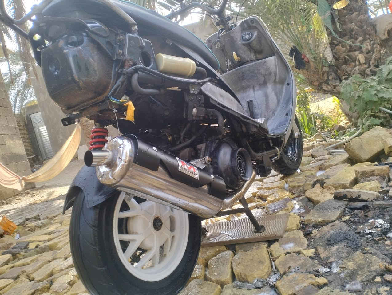 سلام عليكم ماكس منغولي البيع دراجه نضيفه غراضه كامله مكينه ما مفتوحه نكره سلف السعر 650(***********
