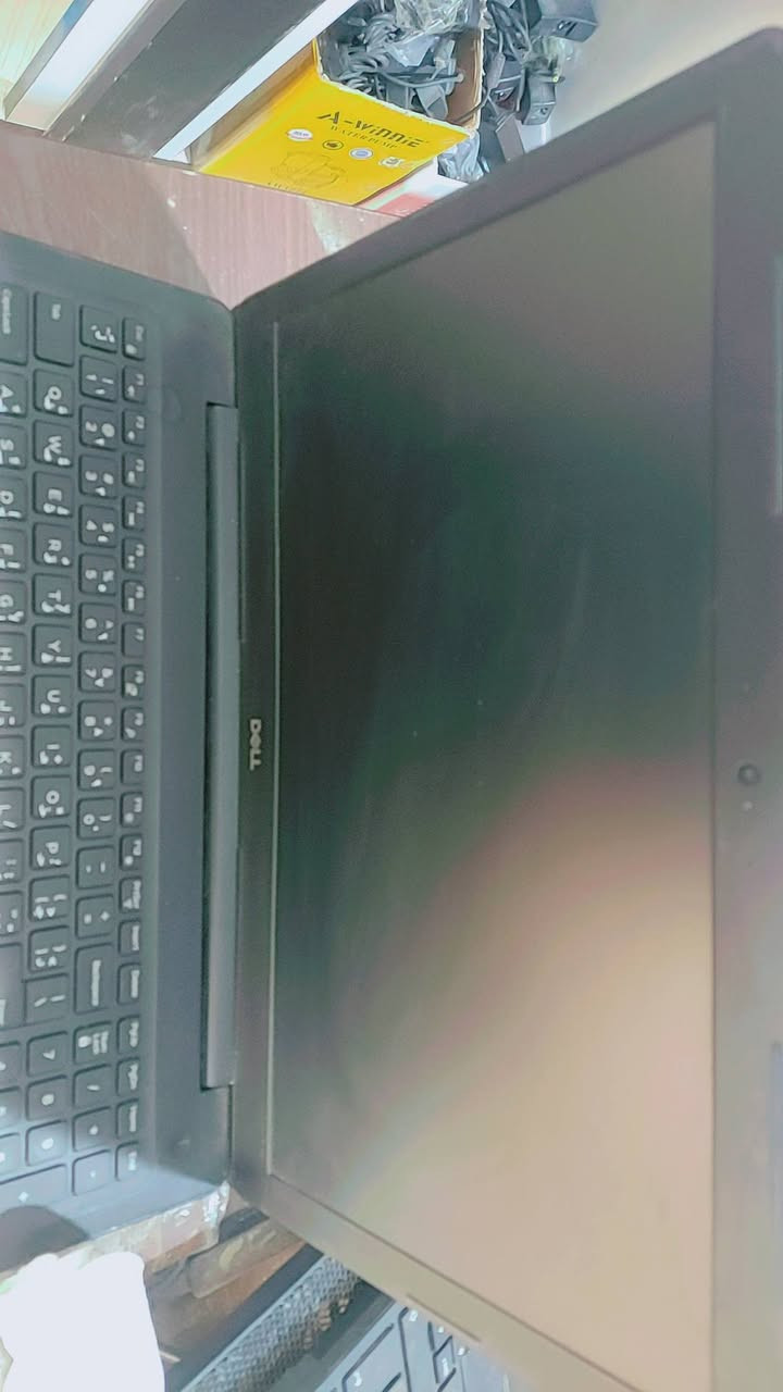 لابتوب دل سلم
حجم ١٦
جيل 7 حديث  
كور 3 شغال 
بس من يشتغل يطلعلي اعدادات وقت وبطارية ومالعرف شنو
 شغاله وشاحنتها جديدة 
. بدون هارد ورام  .. 
اريد اراوسه بهاردات m.2   لان عندي حاسبات بالبيت بدون هاردات m.2 ..


**إذا كنت صاحب هذا الإعلان وتريد حذفه لأي سبب، رجاءا أرسل رسالة إلى الدعم الفني**