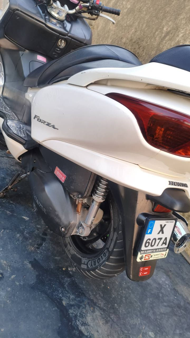 ٠٨ للبيع
كامله مكمله 
*********** واتساب
