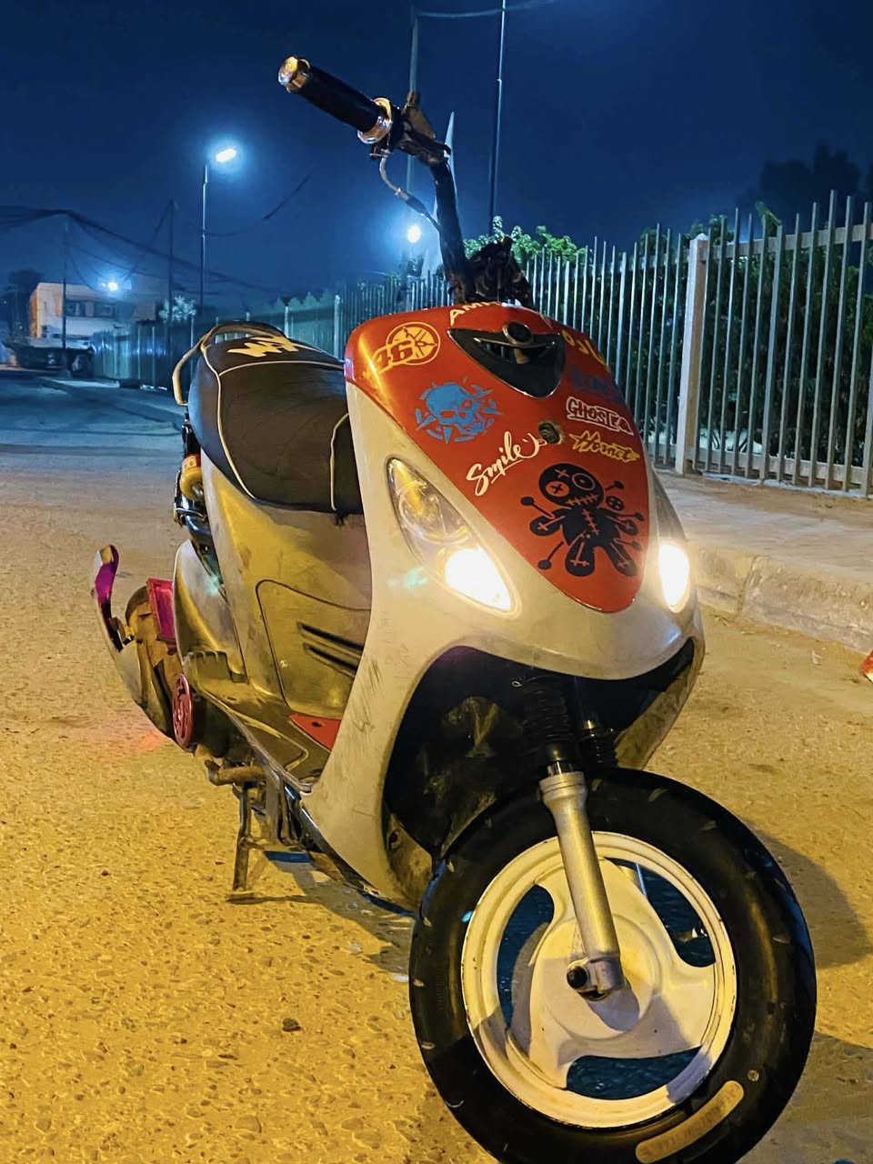 سلام عليكم ماكس منغولي 49 بلادي برغي مامفتوح بيه سعر 450 مو شراي اطلع كبل اني مكلف ب نشر  رقم راعي الدراجه للتواصل ويا ***********
