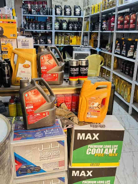 الوكالة العالمية محل الرتاج لتجارة الزيوت

يسر الوكيل المعتمد لشركة ZLC الكورية أن يقدم لكم أجود أنواع الزيوت العالمية بجميع درجاتها، المتخصصة للسيارات وللتكاتك و
كما يقدم  لكم خدماتنا المتكاملة تحت سقف واحد، والتي تشمل خدمة تبديل الزيت المحترفة وخدمة كهربائي السيارات، وذلك وفق أعلى معايير الجودة والأصالة. عدهم خدمةً تبديل الدهن والفلاتر، 

📍 عنواننا: مدينة الشعب – الشارع العام (الخدمي) – قرب تقاطع الصحة – البناية الثالثة.
📞 للتواصل: ***********
