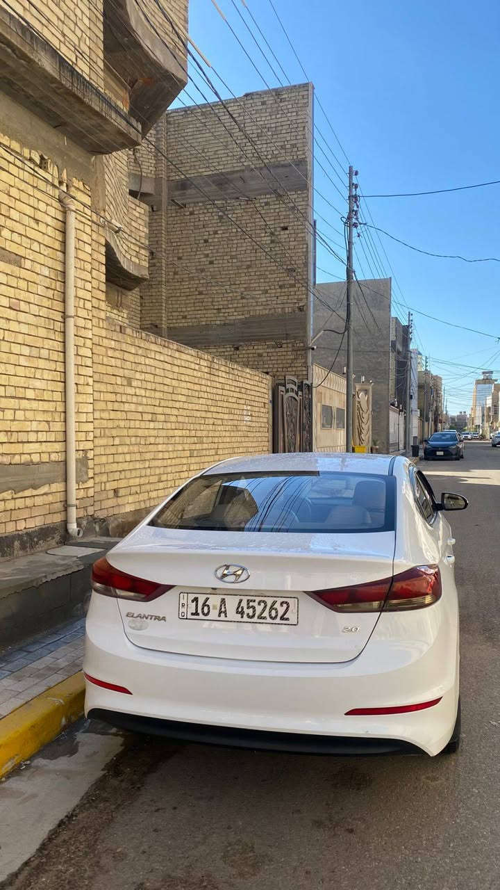 هونداين النترا 2017 وارد خليجي ' كفالة عامة ماعدا الدوسة صبغ' مواصفات فول ماعدا البصمة السعر 142 ورقة وبيها شوية مجال ' رقمها القادسية مشروع وطني.
الرقم ***********
