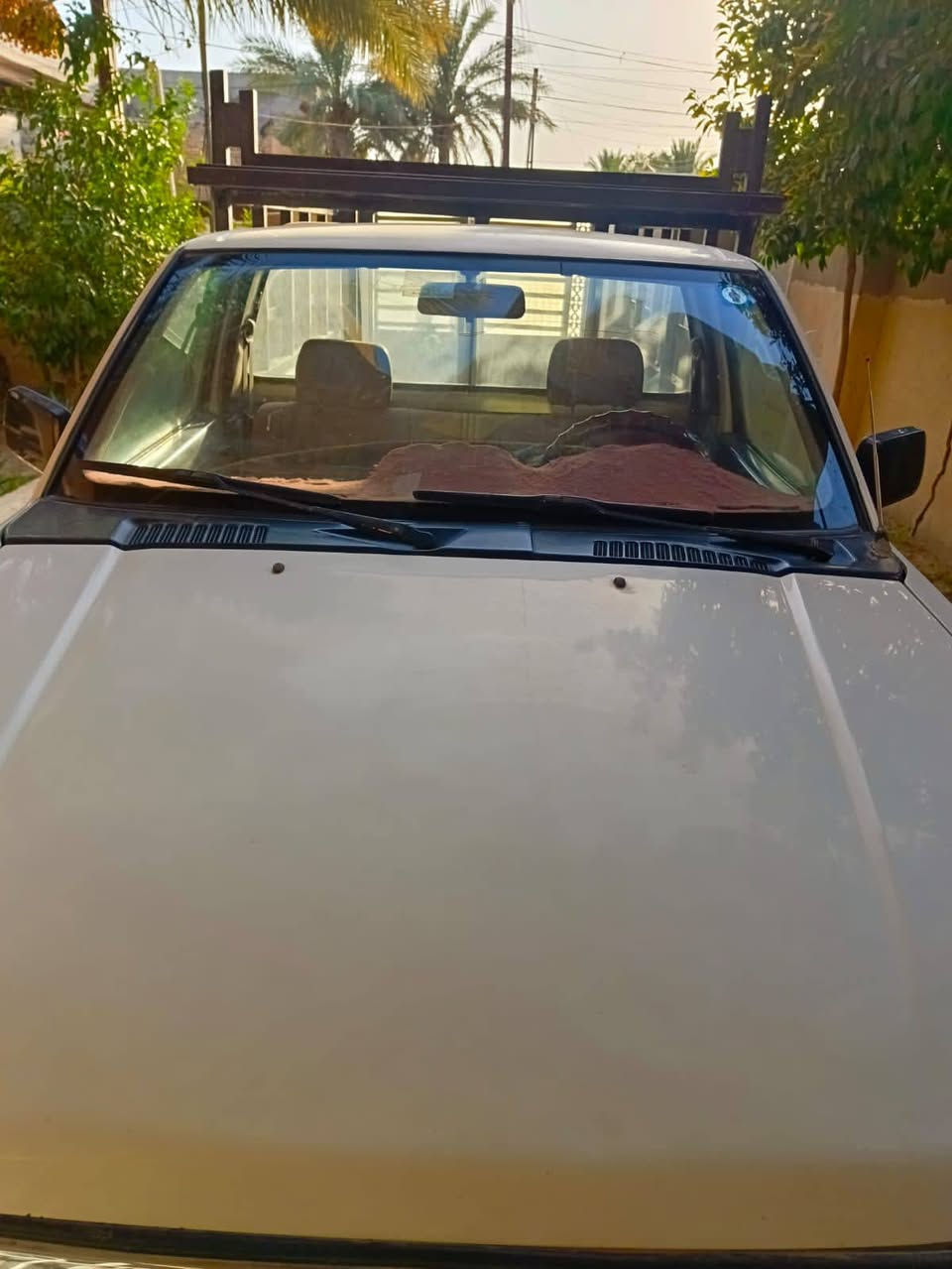 السلام عليكم 
نيسان بيك إب 
موديل 2002 
رقم بغداد 
السعر 70 وبيها مجال 
للاستفسار ***********
