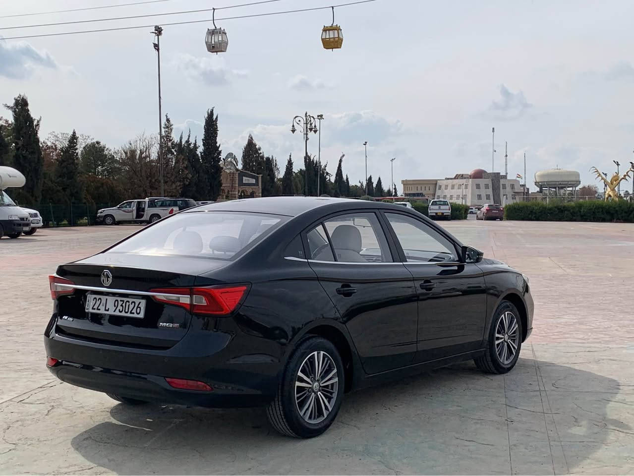 MG 5
موديل ٢٠٢٤
سفرى شريكه زمان
١٣ هه زار روويشتيه
دوو سويج بيلادى
 ماسه فات بصمه و ويل و سوكان فولوم
١ جاملغ پيشه وه خليل مصنعى شريكه 
بةناوى خومانه
سعر١٠٦$ مجال
*********** أربيل, العراق
