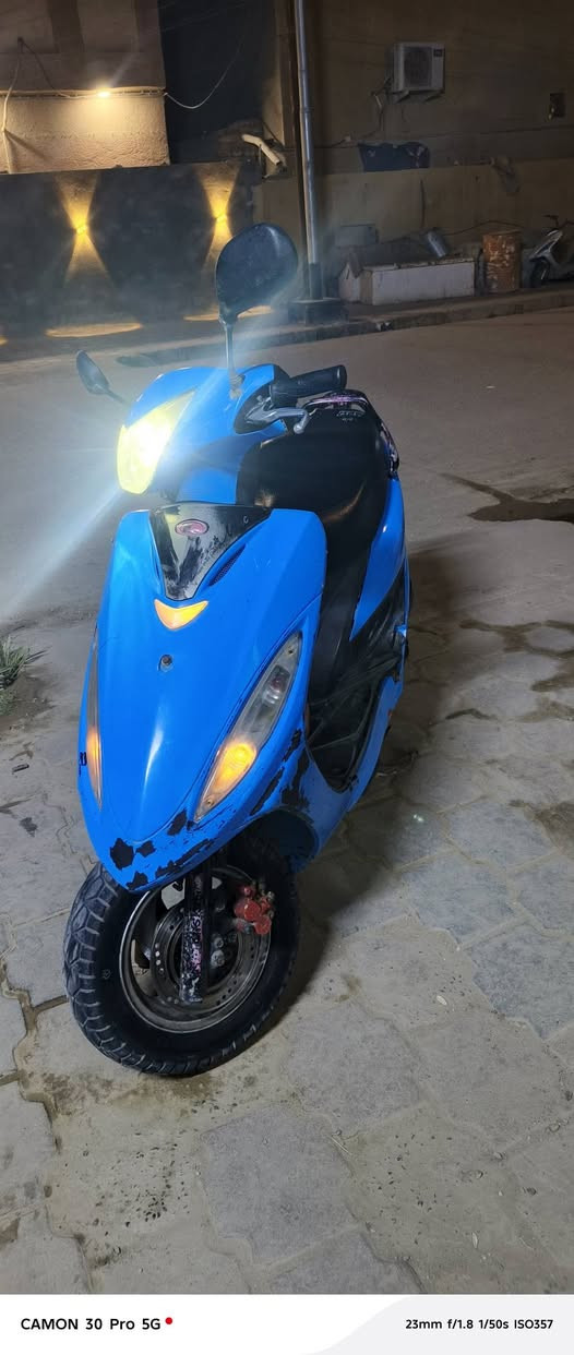 سلام عليكم دراجه جي فور    ، كامله وجاهزه اي نقص مابيهه تخم تاير كهربائيات مكينه مامفتوحه النضافك كدامك     السعر 400وبيهه مجال قليل ‏‪***********‬‏ مكان الرفاعي
