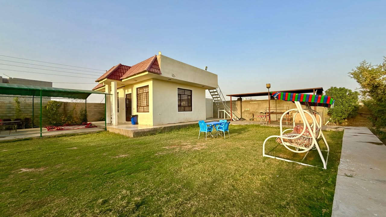 مزرعة التوت الترفيهية في بلد
سعر الشفت النهاري 125
سعر الشفت الليلي 150

للحجز واتس اب 
واتصال
***********
