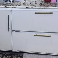 دولاب • للبيع