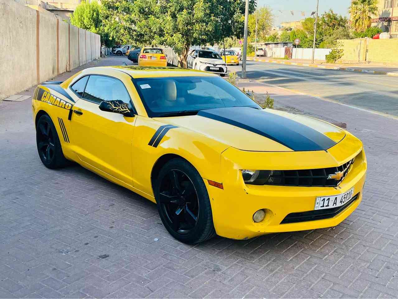 ياالله
السلام عليكم 
كمارو  RS 2010 فول مواصفات للاخير بغداد باسمي

حادثها جاملغ خلفي وبيها قطع صبغ نبيع حزام
شواصي لغود كفاله

 مكينه 6 سلندر
تبريد ثلج
فتحه
اربع كيجات
سستم صوت 
تدفئه تبريد كشنات
كشنات كهرباء
هيتر مري جانبيه
صدر امامي نظيف
داخل نظيف 
شاشه اعطال
تشغيل عن بعد
شفتات كير
مكاني بغداد / اعضميه
السعر 73 ورقه
*********** بغداد, العراق
