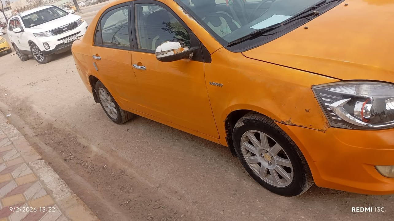 سلام عليكم جيلي موبل موديل 13 سياره جاهزه من كولشي تبريد مكينه كير حداديه تخم تاير تبريد سنويه جديده بسمي رقم دولي مكاني دوانيه  رقمي ***********
