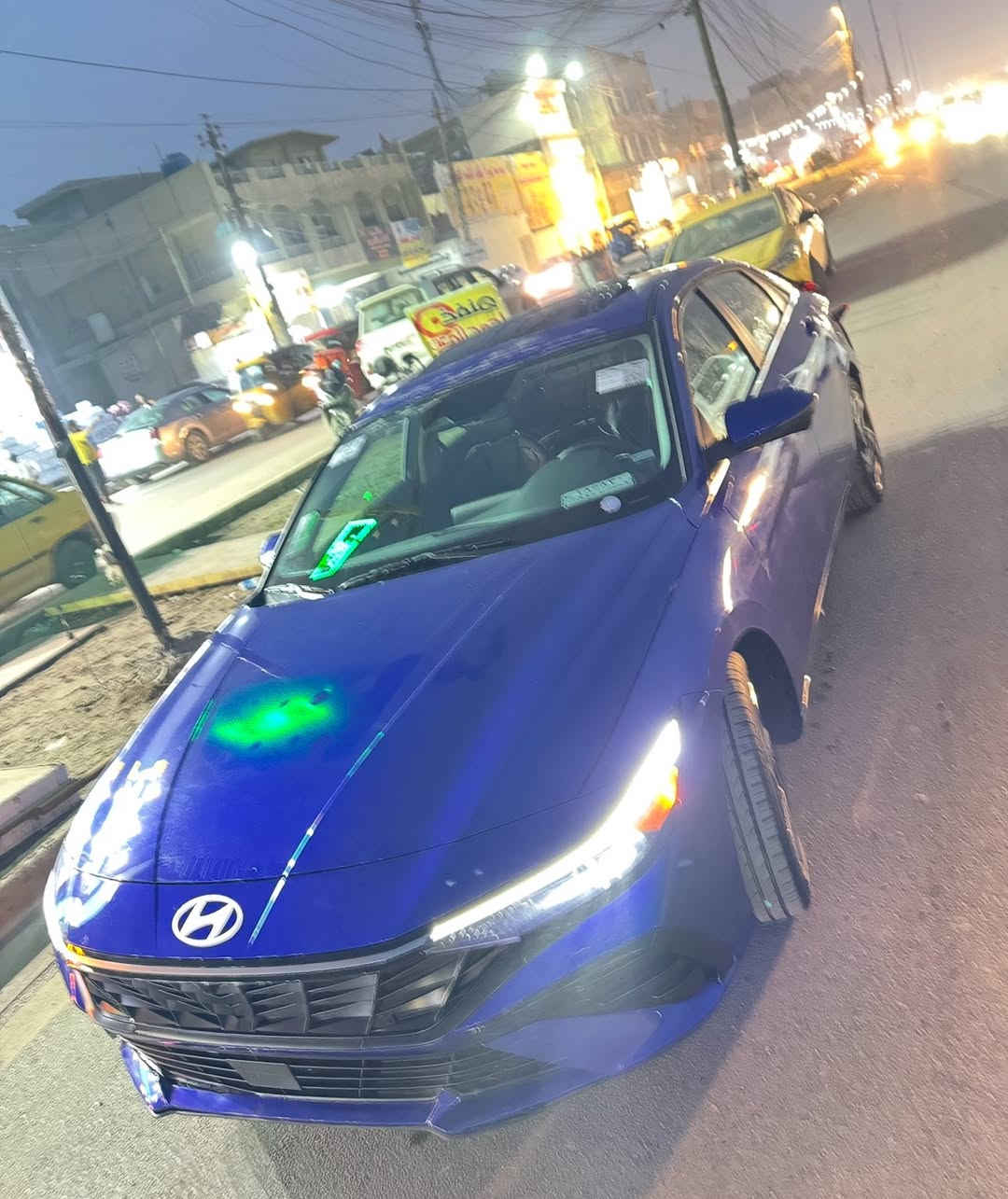 السلام عليكم لبيع النترا مديل 24 لمتد 1/1 خمس كامرات
مواصفاتها معروفه فول للاخر 
وارد امريكي ؏ ضررها ابيعها صارلها كم يوم داخله العراق
العنوان بغداد البلديات ***********
السعر 137 بيها مجال لشراي
