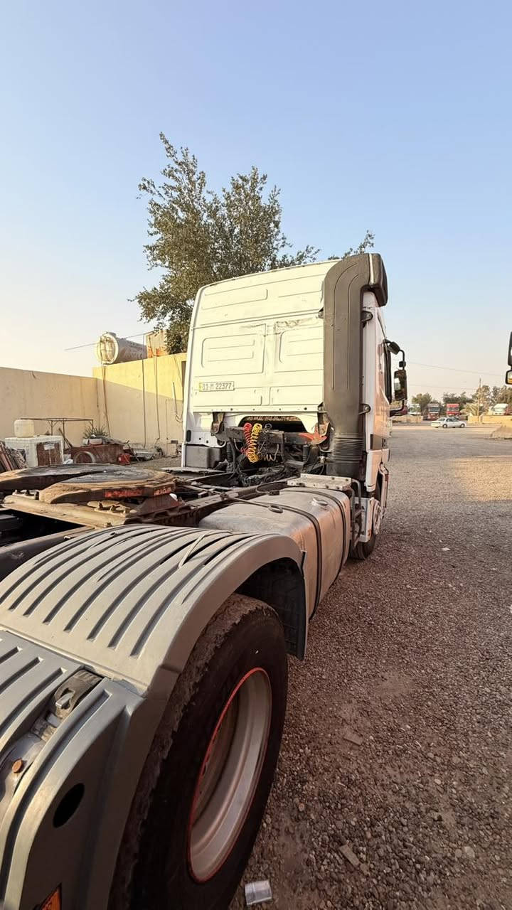 اكتروس ميكه موديل 1997 
رقم بغداد انكليزي 
مثبته بالسنويه عربانه 4 محاور 
حجم 1840 محرك مجفت جديد 
جاهزه للشغل مابيهه نقص 
السعر / 180$ وبيهه مجال 

معرض الرشيد لتجارة السيارات
للاستفسار/***********
