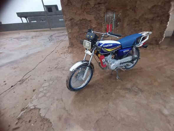 موطور سافين 4گير للبيع موديل 2023 شرط من كل عيب بل واقع احله من الصوره مكان حويجه ع قره سعر 525 وبي مجال شراي يتصل ***********
