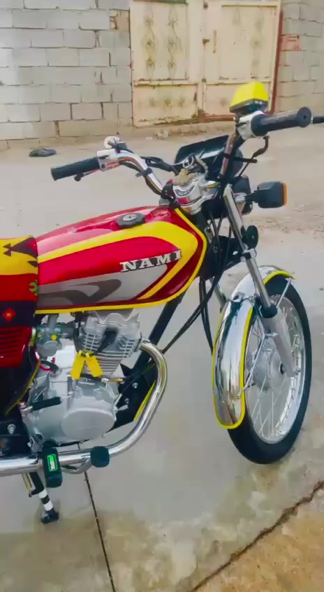 السلام عليكم للبيع دراجه نامه امتياز 2025 مابيهه اي نقص السعر 650 وبيهه مجال المكان ديالى بعقوبه ناحيه العباره  ‎***********
