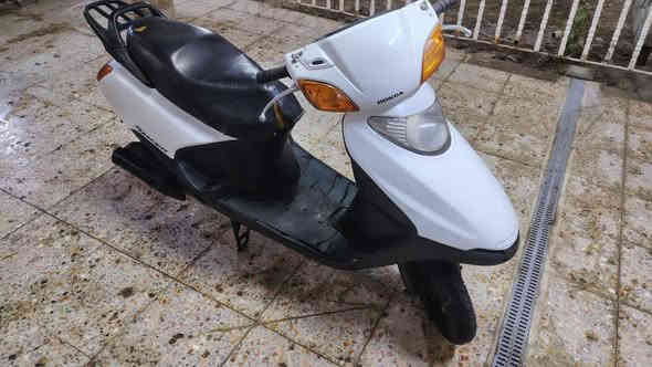 سلام عليكم سبيسي ياباني للبيع مفتوحه رايمر كفرات ابو الختم
كهربائيات شغاله السعر 550
***********
