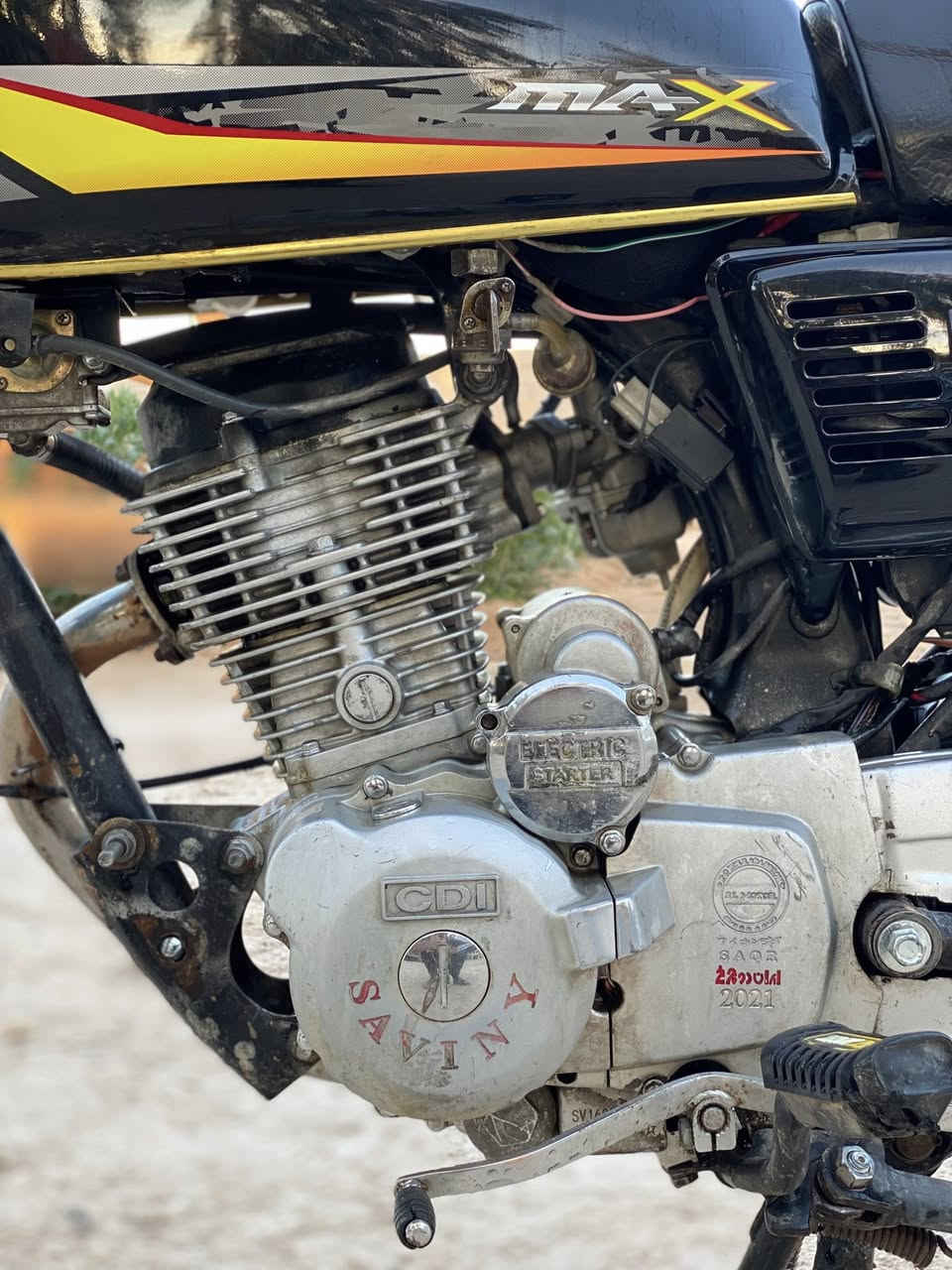 السلام عليكم للبيع ايراني موديل 2021 ماطور ماشاءالله نشاط شلعه ومعدل الكشر نضيف مثل ماموضح كدامك الكهربائيات كلها شغاله باقي الستفسار على رقم ***********
