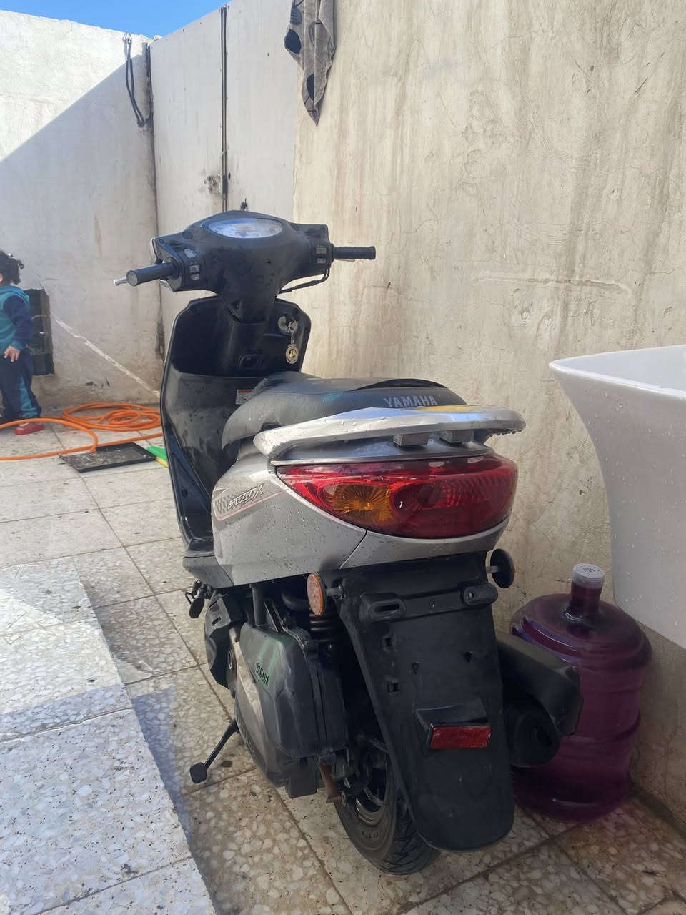 دراجه للبيع بغبغاء مال رمبه كلش نضيفه مكينه ناعمه مديل 13دراجه مكفوله من محرك او نضافه او تأخذها تشوفها وين ماتريد سعر مليون 150 وبيها مجال لاستفسار على هذا الرقم ***********
